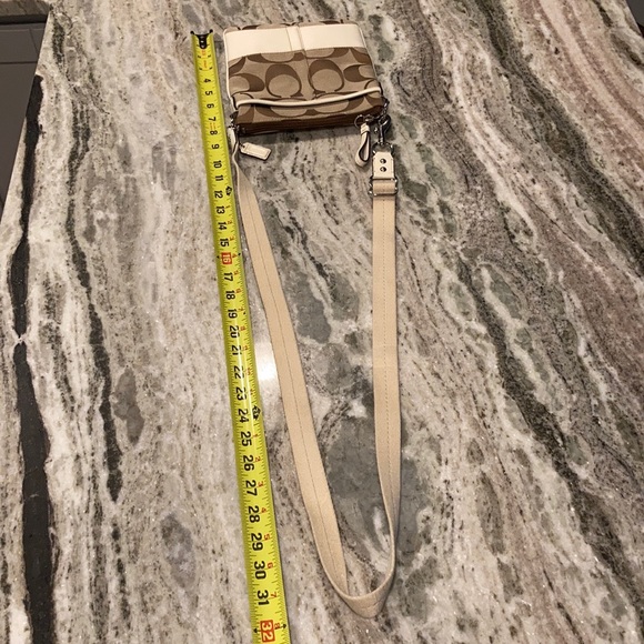 Coach purse NWOT - Picture 11 of 13